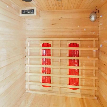 Cozy Apartment In Hinterweidenthal With Sauna Zewnętrze zdjęcie