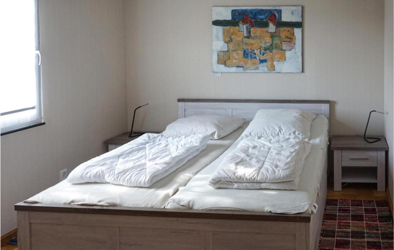 Cozy Apartment In Hinterweidenthal With Sauna Zewnętrze zdjęcie